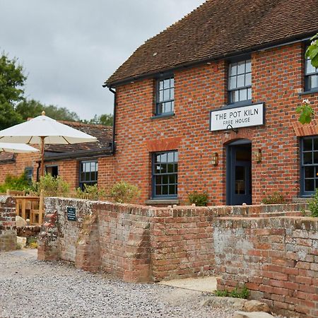 The Pot Kiln Hotel Newbury  Exterior photo